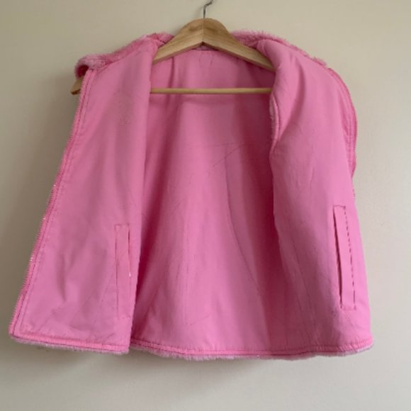 Sparkly Fluffy Vest - Picture 3 of 8